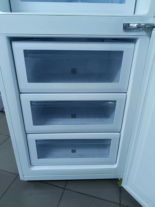 Двокамерний холодильник Samsung RL-33 EBSW