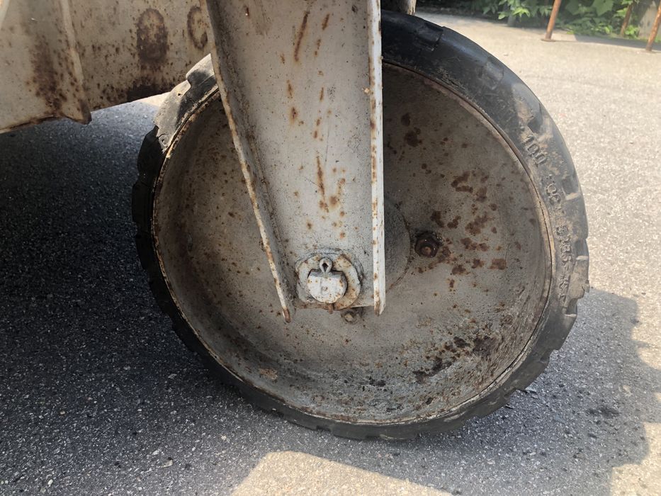 Продам возок тяжеловес возик важковантажний для автомайстерні