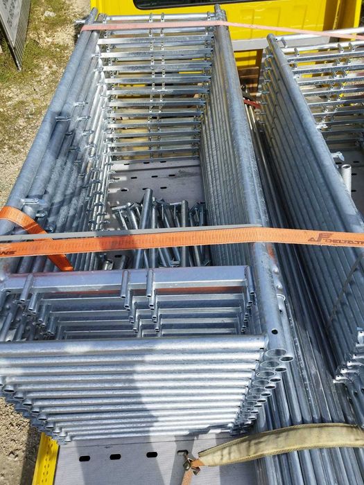 Rusztowanie elewacyjne Plettac 156m dostawa nowe rama podest