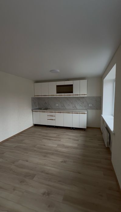 Продаж 2-кімнатної квартири з капітальним ремонтом | Новомиколаївка