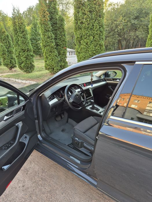 Продаю Volkswagen passat b8 2019