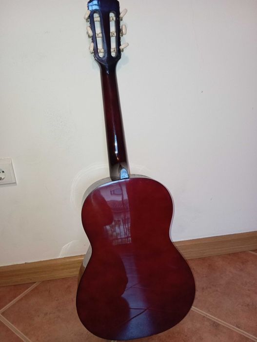 Guitarra Valencia