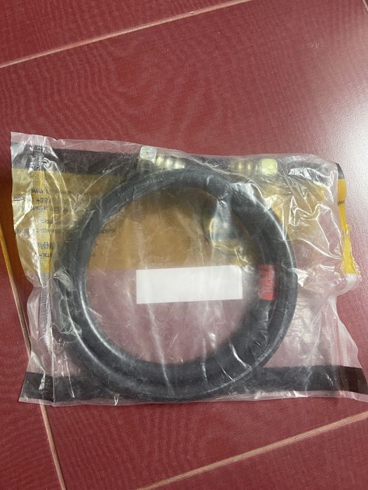 Газовый шланг новый