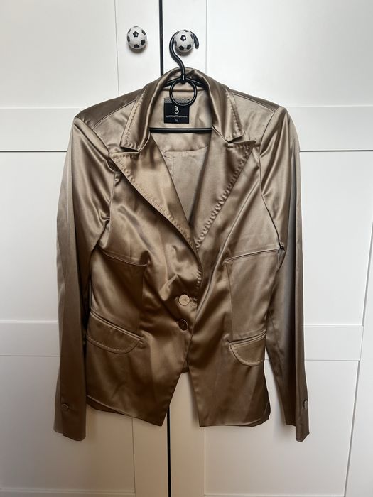 Złota damska marynarka r 38