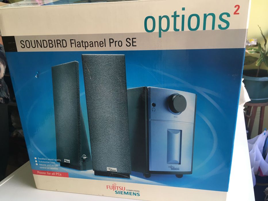 Fujitsu Siemens sistema som novo na caixa