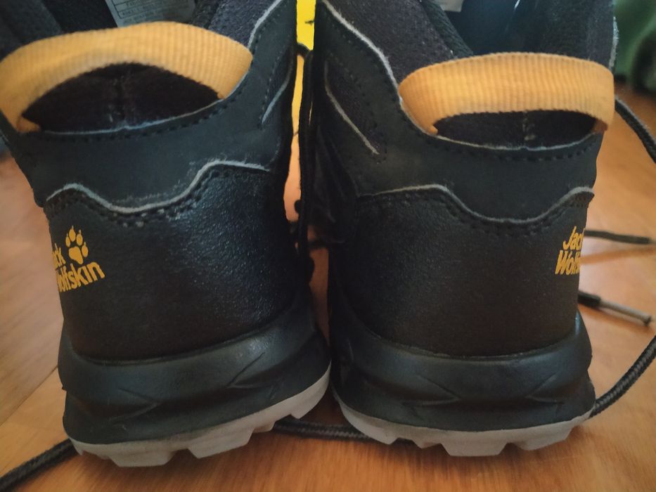 Ботиночки Gack Wolf skin 32р