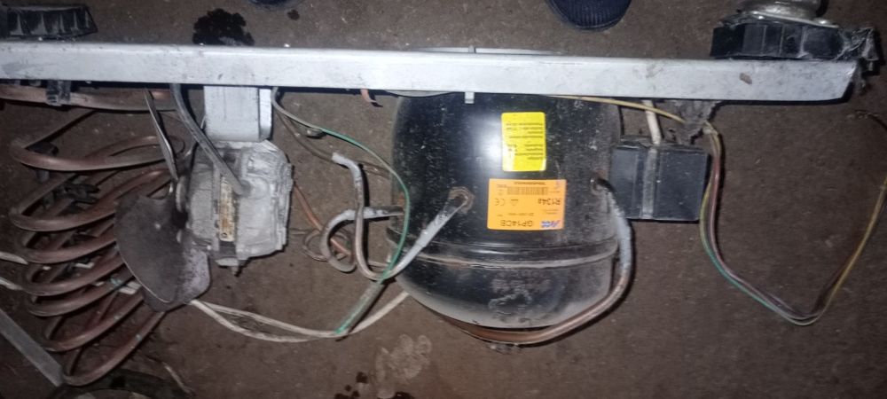 Компресор для холодильної камери R134a. GAP 14CB