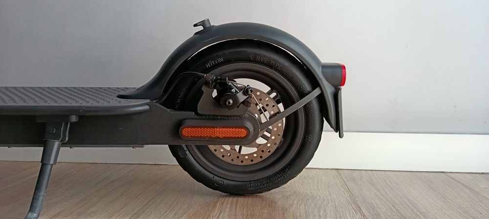 Trotinete Xiaomi Essential