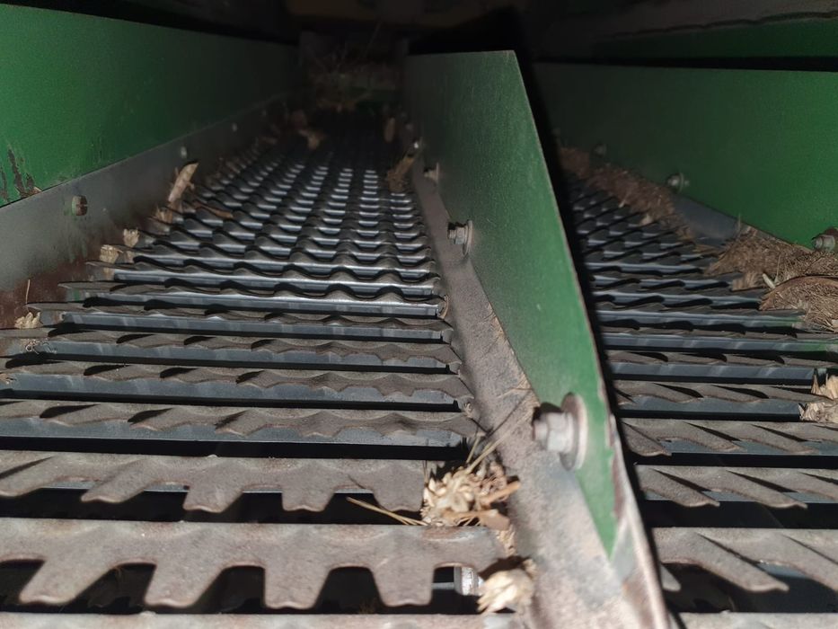 Продам комбайн John Deere 942