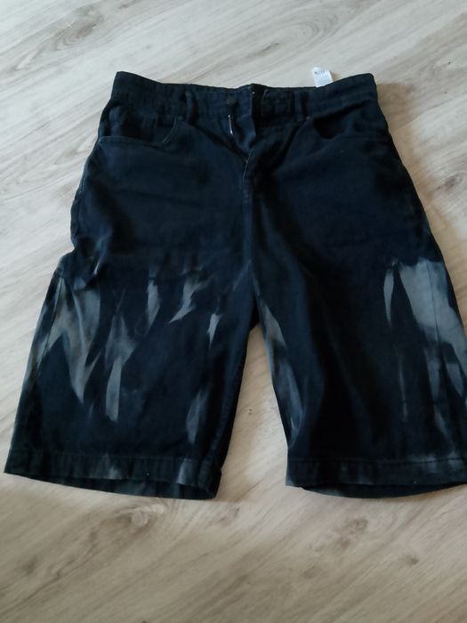 Spodenki joggery