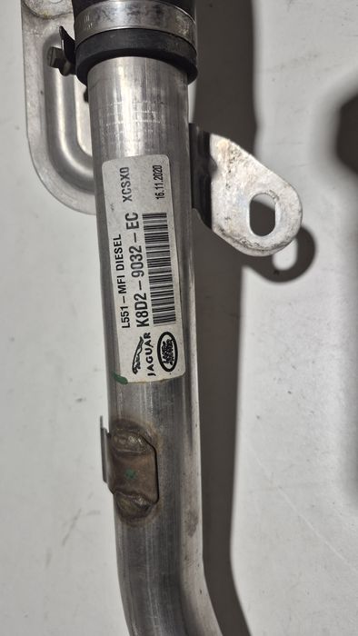 Używana rura wlewu paliwa RangeRover Evoque K8D2-9032-EC