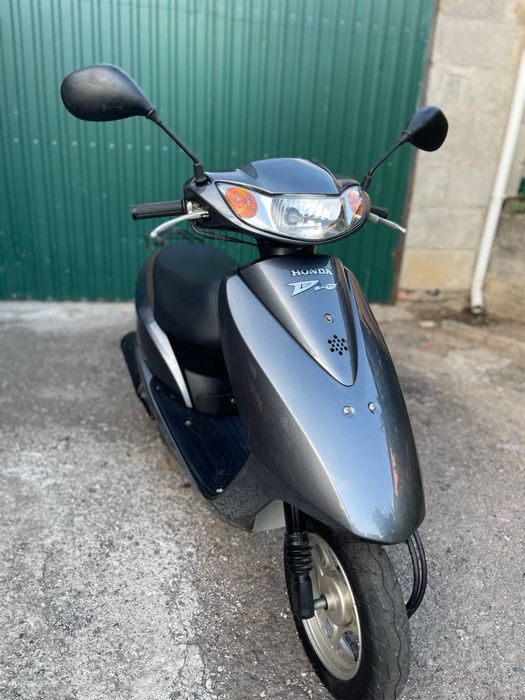 Мопед Honda dio af 68