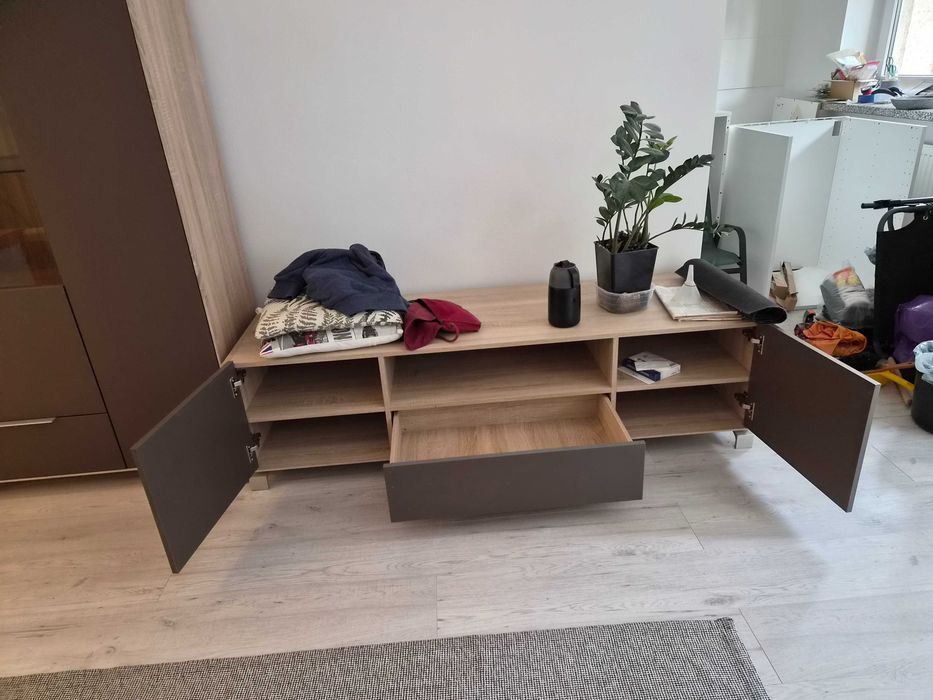 Witryna i szafka RTV Black Red White BRW Lejla