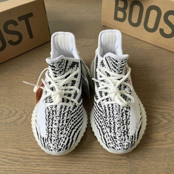adidas yeezy boost　350V2 zebras Yeezy Boost 350 V2 Zebra » SneakersJoint