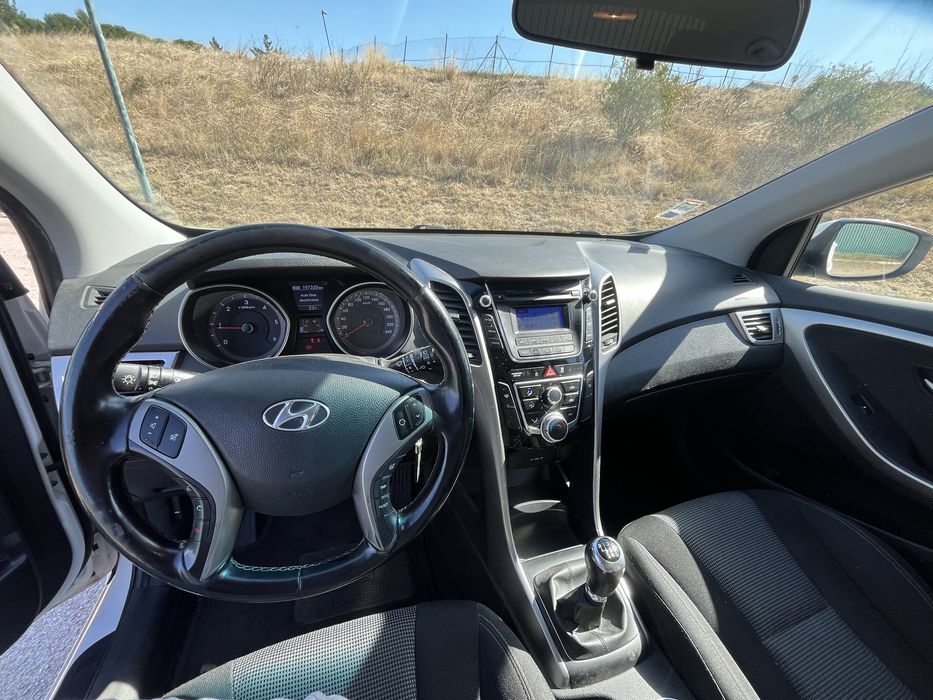 Hyundai i30 SW 1.4 CRDi – 2014 – Excelente Estado