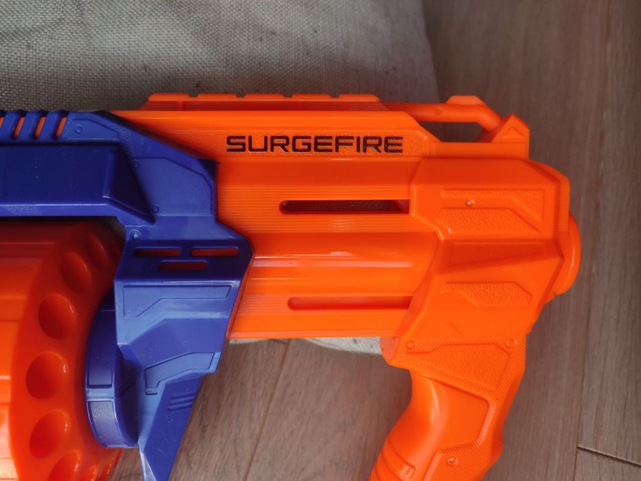 Бластер Nerf Elite Surgefire бойовий, велика ємність