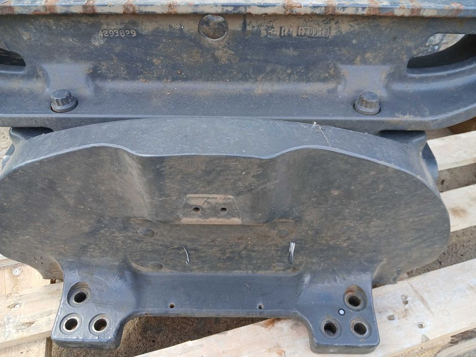 Obciążnik MF Ferguson Ursus 45 kg 4x55 kg i zaczep 60 kg + wspornik balast, 12x valtra