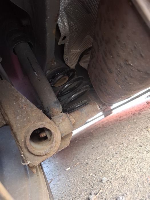 RENAULT WIND 2010r 1.2 TCe zawieszenie belka  tył + TARCZE + ZACISKI komplet demontaz oryginał Europa igła WLKP