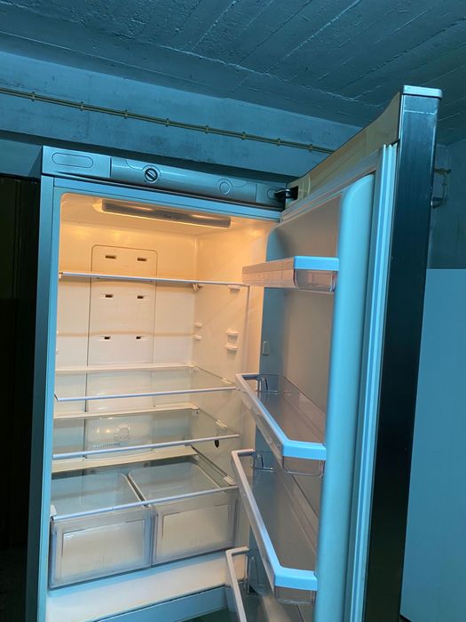 Frigorifico Hotpoint Combinado