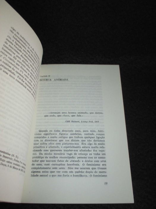 Livro A Consciência da Mulher O Mundo do Homem Sheila Rowbotham