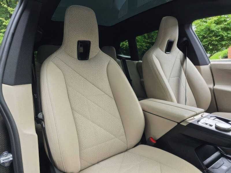 2024 BMW iX xDrive50