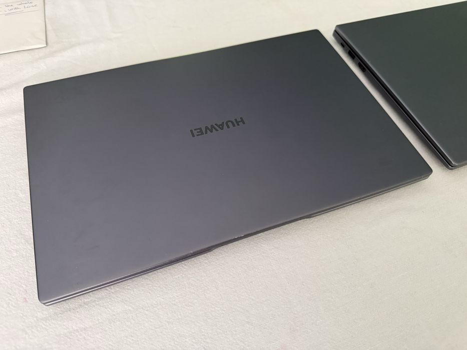 2 Portáteis Huawei MateBook D14 | i5 | 16GB RAM | 512GB SSD | Excelente Estado