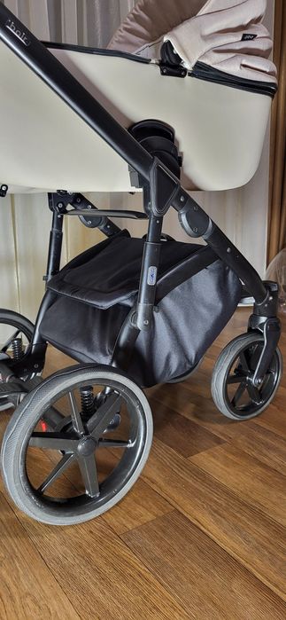 Дитячий візочок Bair Bonita 2 в 1 у чудовому стані