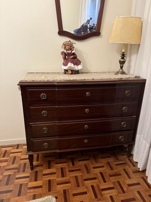 Cómoda Vintage castanha