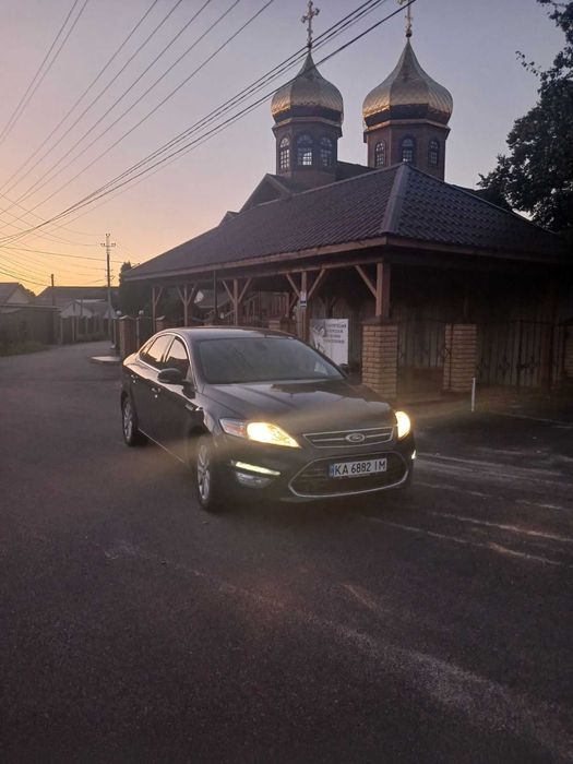 продаеться обмен Ford Mondeo 4 2012
