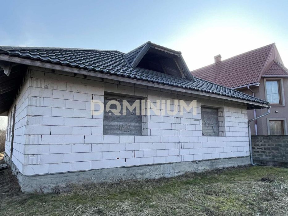 Продається новобудова в м. Хуст