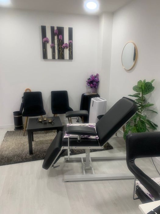 Alugo espaço p pestanas/manicure/nutricionista