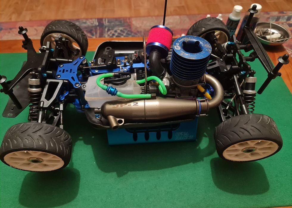 R/C kyosho Inferno GT 4WD escala 1:8