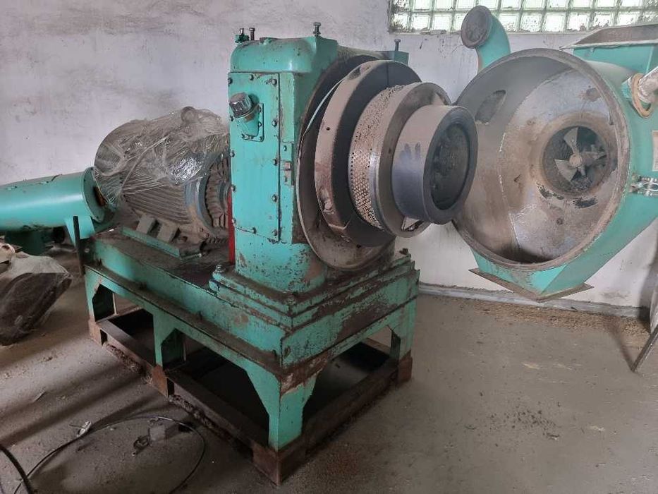 Granulator do pelletu 90kW