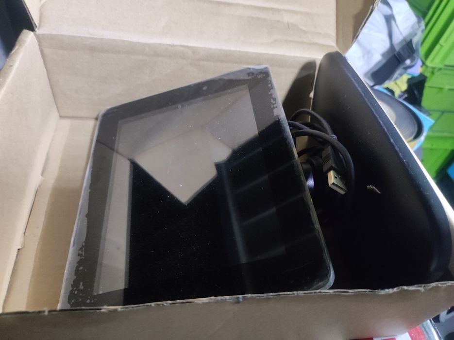 Monitor de balcão