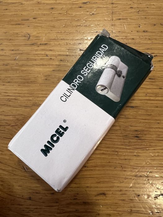 Cilindro de Segurança MICEL 30x50mm Latão - Novo com 5 Chaves