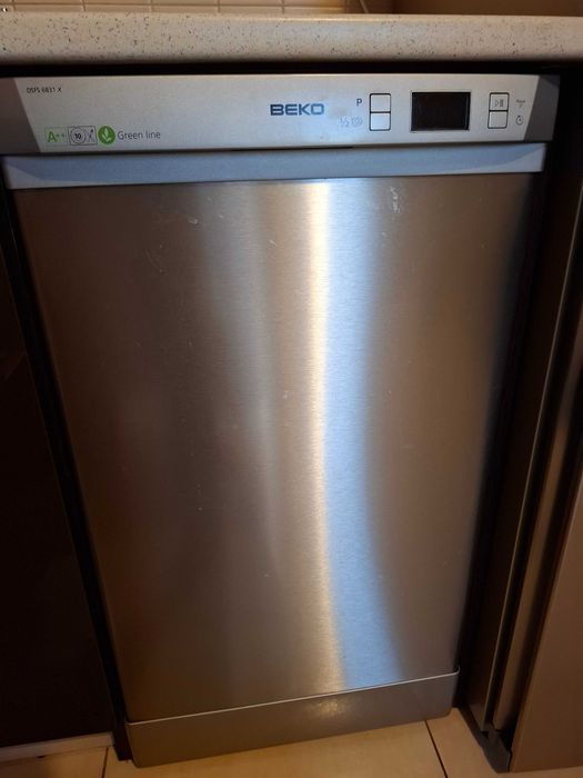 Посудомийна машина BEKO