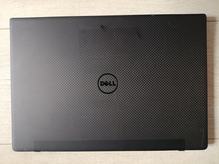 Laptop DELL 7370 Intel core m7-6y75 8GB RAM