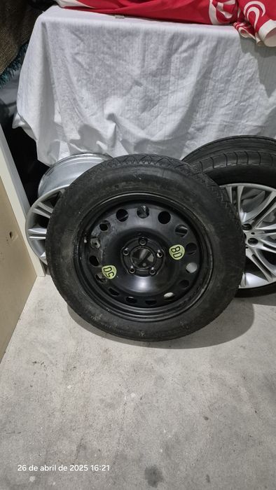 Pneu e jante suplente 135/90 R17 BMW X3 5x120