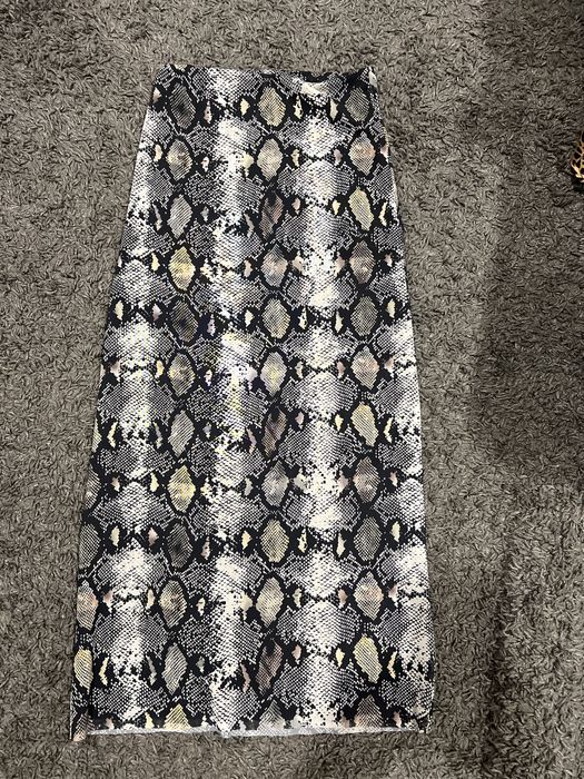 Спідниця zara довга