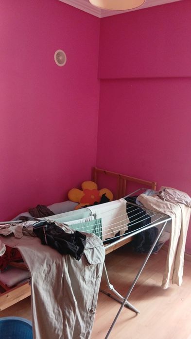 Quarto para arrendar