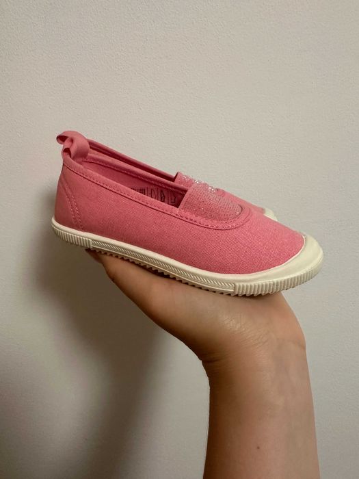 Продам нові дитячі мокасини H&M. 27 розмір. 17 см устілка