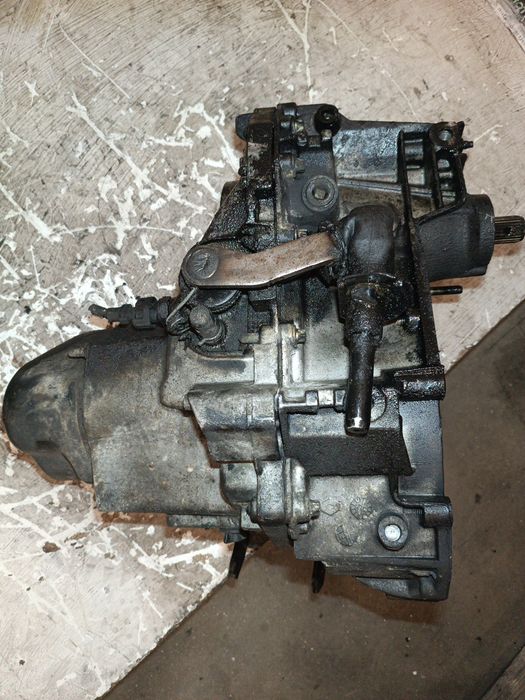 Caixa de Velocidades Manual - RENAULT CLIO II (BB_, CB_) | 98 -