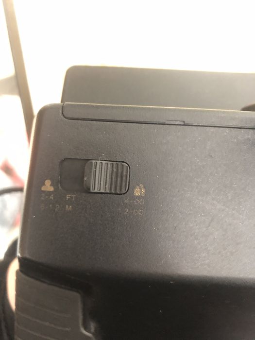 Вінтажний фотоапарат, чорний Polaroid 600 Impulse Portrait