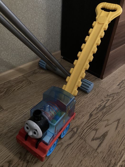 Каталка Толокар паровозик Томас Fisher Price