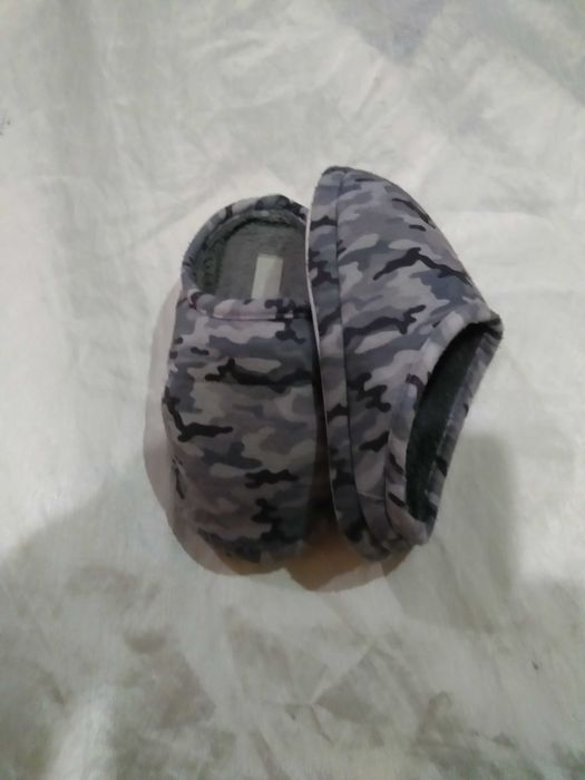 Тапочки на флисе на мальчика,Jeff CO