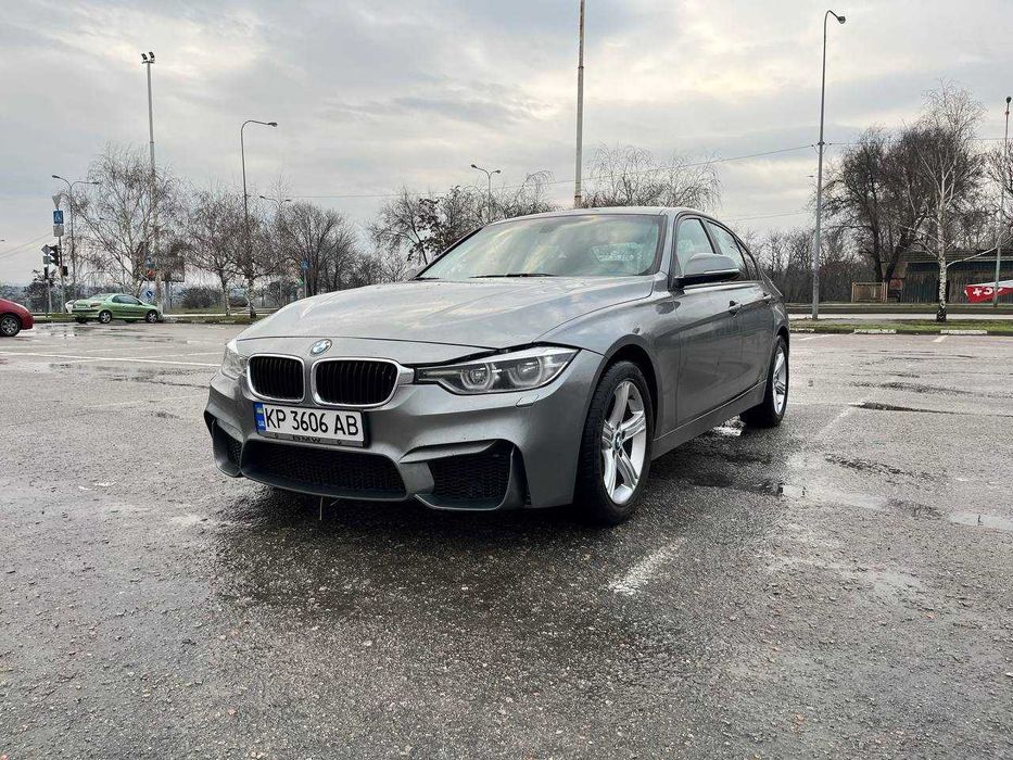BMW F30 328i 2012