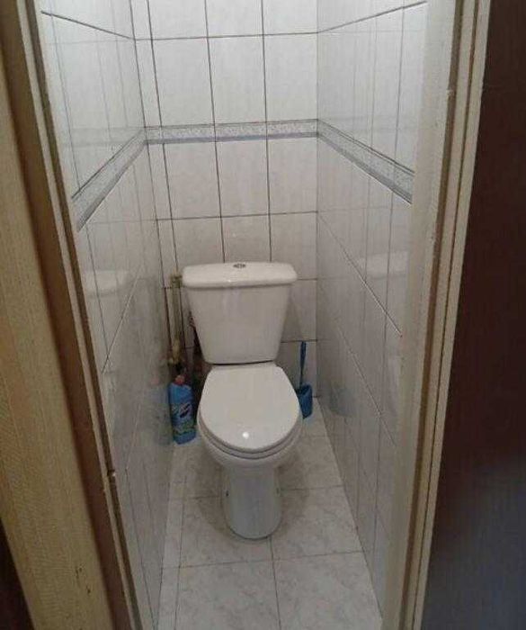 продам двокімнатну квартиру