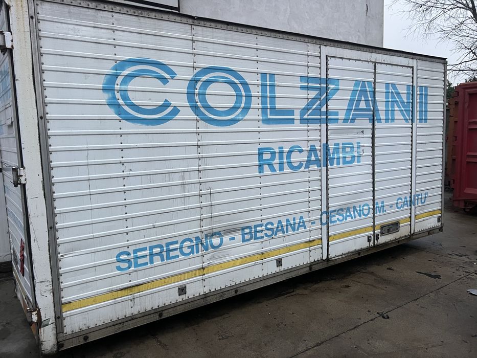 Kontener aluminiowy magazyn zamykany długi 5m