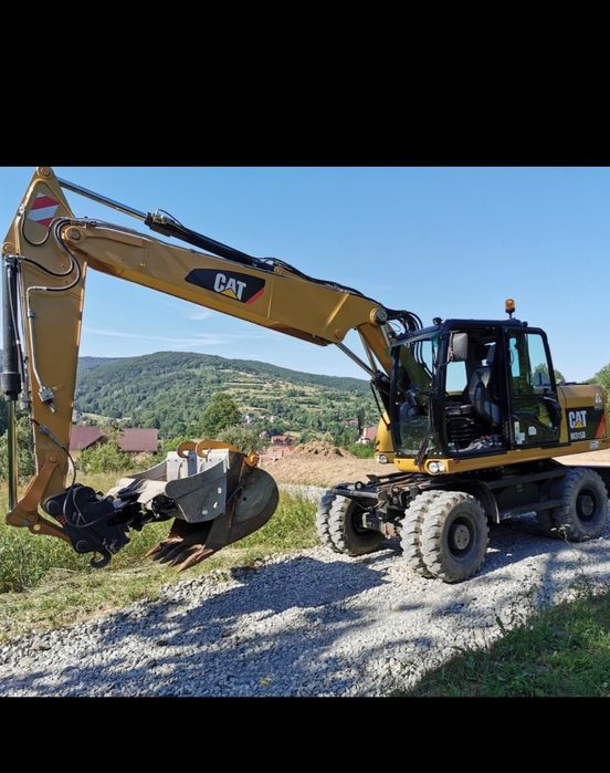 Koparka koparko ładowarka roboty ziemne