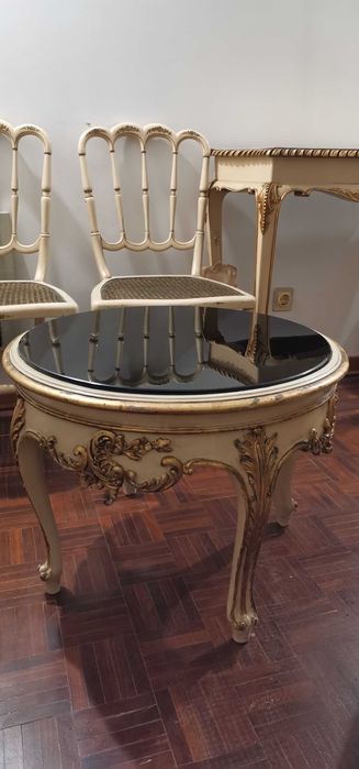 Conjunto de 7 peças de mobiliário antigo